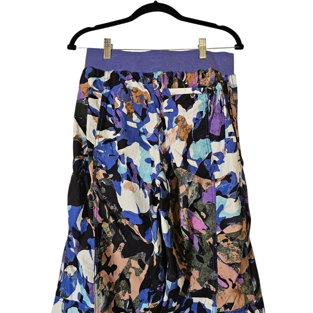 FP Movement by Free People Mesmerize Me Cargo Pants in Violet Splendor Camo - Picture 10 of 12